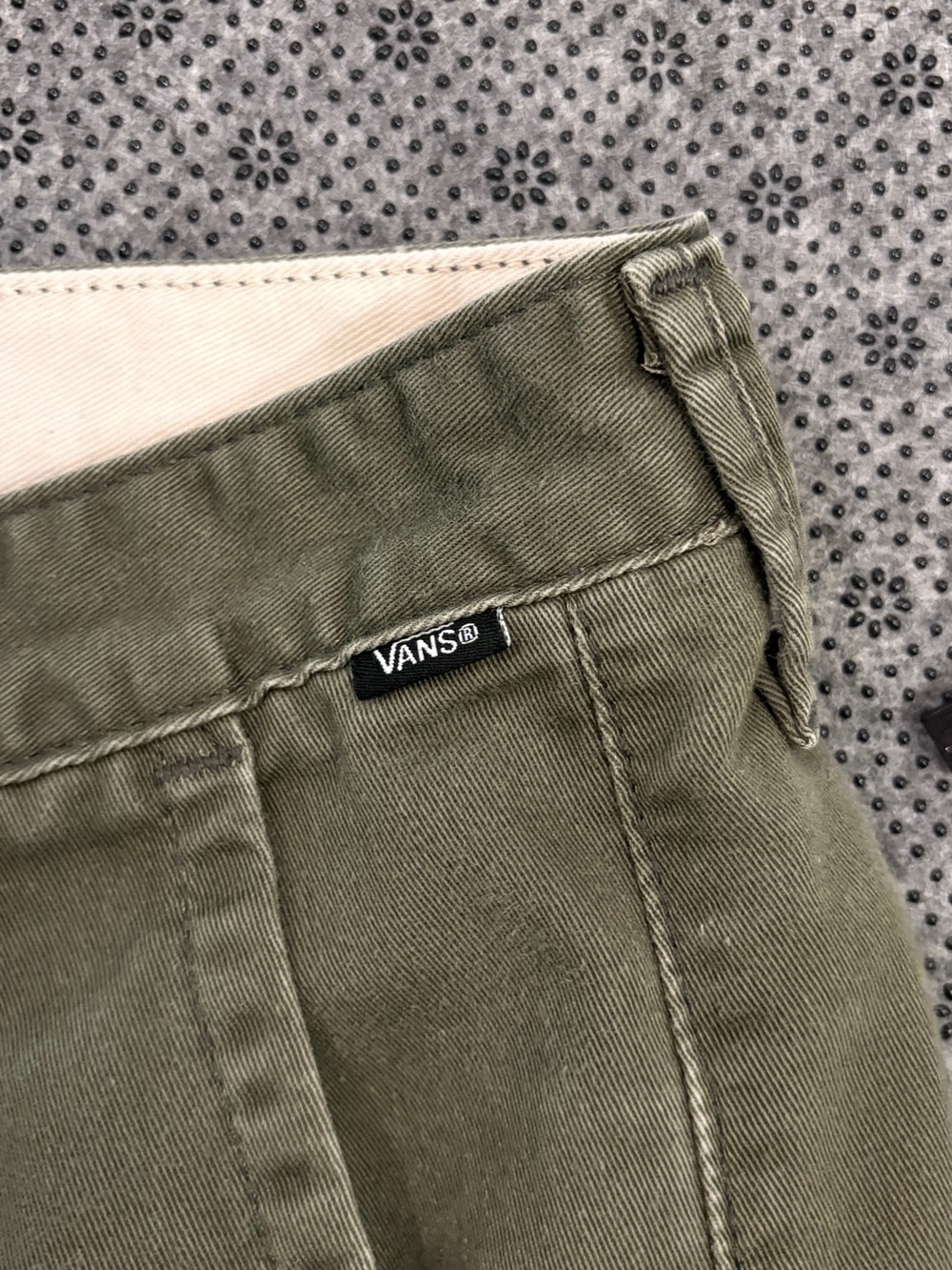Vans Authentic Chino Stretch Pants Grape Leaf Olive Green Men’s 32 - Picture 5 of 13